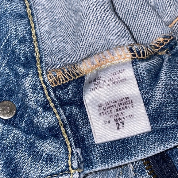 Vintage Guess Daredevil Jeans Distressed Style! Ultra Low Rise Womenβs Jeans! - Picture 6 of 10